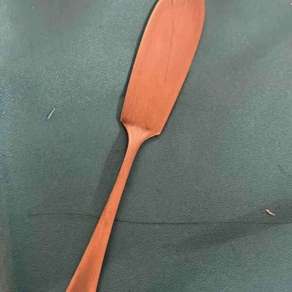 ENJ Leek LTD Celtic EPNS child’s Butter Knife - Made In England-used Good